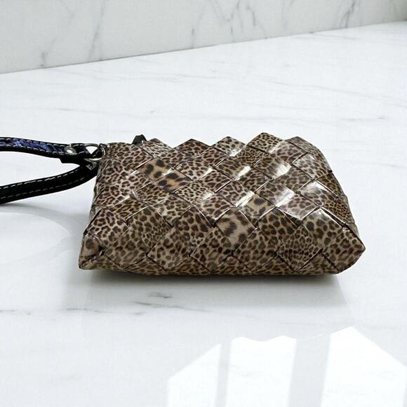 Nahui Ollin Wristlet Pouch Leopard Print Woven Recycled Candy Wrapper Coin Purse - Picture 6 of 9